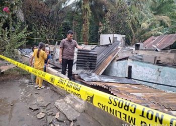 Dua Rumah Kontrakkan di Dolok Batu Nanggar Terbakar