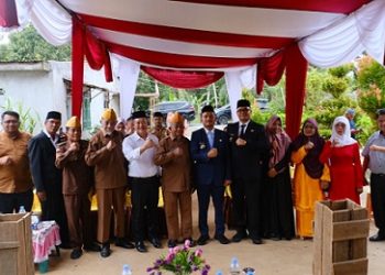 Wali Kota Tanjungbalai Mahyaruddin Salim dan Wakil Wali Kota Muhammad Fadly Abdina mengunjungi Pengurus Legiun Veteran Republik Indonesia (LVRI) Kota Tanjungbalai