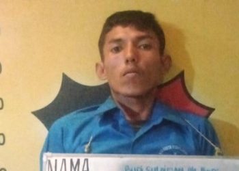 Pelaku pembunuhan yang diamankan Polsek Medan Labuhan. (Foto Ist)