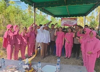 Kapolres Tanjung Balai AKBP Welman Feri, S.I.K., M.I.K menggelar kegiatan Jumat Curhat Kamtibmas dengan masyarakat Kelompok Tani