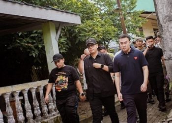 Wali Kota Medan, Rico Tri Putra Bayu Waas  bersama Anggota DPRD Medan M Afri Rizki Lubis dan Binsar Simarmata saat hadir di Medan Selayang. (Foto Ist)