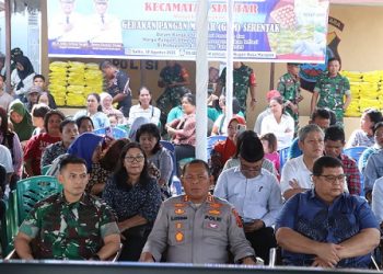 Kapolres Simalungun AKBP Marganda Aritonang, S.H., S.I.K., M.M Bersama Forkopimda Ikuti Gerakan Pangan Murah Nasional Peringati HUT RI ke-80 secara Virtual