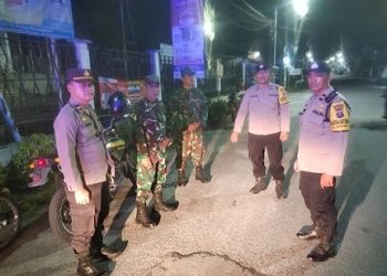 Polsek Siantar Marihat melaksanakan patroli gabungan bersama Koramil 03/SS