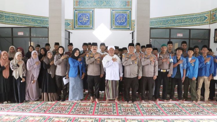 Polres Simalungun Gelar Doa Bersama Santri, Mahasiswa, dan Anak Yatim