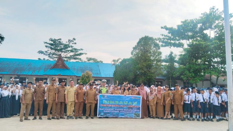 Sat Lantas Polres Simalungun Laksanakan Police Go To Scholl di SMPN 2 Tapian Dolok
