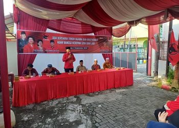 Ketua Fraksi PDI Perjuangan DPRD Kota Medan, Robi Barus menggelar kegiatan Doa Bersama Tokoh Agama dan Masyarakat di kantor IRC, Jalan Laboratorium, Kelurahan Kesawan, Kecamatan Medan Barat, Kota Medan. (Foto Ist)