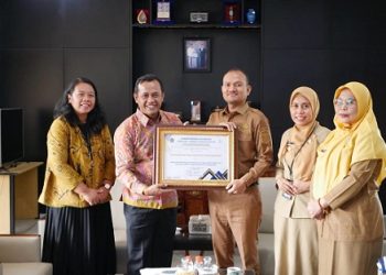 Wali Kota Tanjungbalai, Mahyaruddin Salim Terima Award Atas Rekonsiliasi Tercepat Pemko Tanjungbalai Semester I Sewilayah Kerja KPPN Tanjungbalai