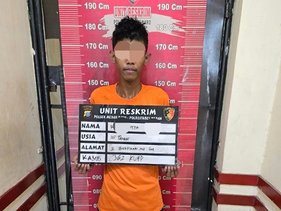 Maling ponsel yang ditangkap Polsek Medan Baru. (Foto Ist)