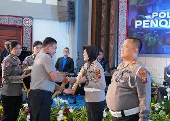 Kasat Lantas Polres Pematangsiantar iPTU Friska Susana SH Terima Penghargaan dari Kapolda Sumut di Syukuran Hari Polantas ke 70