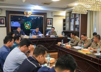 Rapat Koordinasi (Rakor) pembahasan lahan dan bangunan untuk pembentukan Polisi Sub Sektor (Polsubsektor) di wilayah hukum Polrestabes Medan di ruang rapat II, Balai Kota. (Foto Ist)