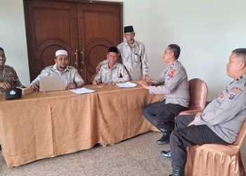 Personil Sat Binmas Patroli Sambang Kamtibmas kepada tokoh agama
