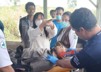 jenajah korban FST  saat dievakuasi di TKP