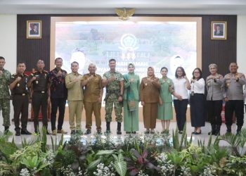 Kapolres Simalungun AKBP Marganda Aritonang, S.H. S.I.K. M.M dan Kapolres Pematangsiantar AKBP Sah Udur T.M Sitinjak, S.H. S.I.K. M.H hadiri acara ramah tamah dan silaturahmi penyambutan Danrem 022/PT.