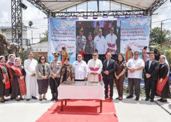 Wali Kota Pematangsiantar Wesly Silalahi SH MKn dan Kapolres Pematangsiantar AKBP Sah Udur T.M. Sitinjak SH. SIK. MH hadiri Syukuran 100 Tahun Kongregasi Suster Fransiskan Santa Lusia (KSFL) di Indonesia