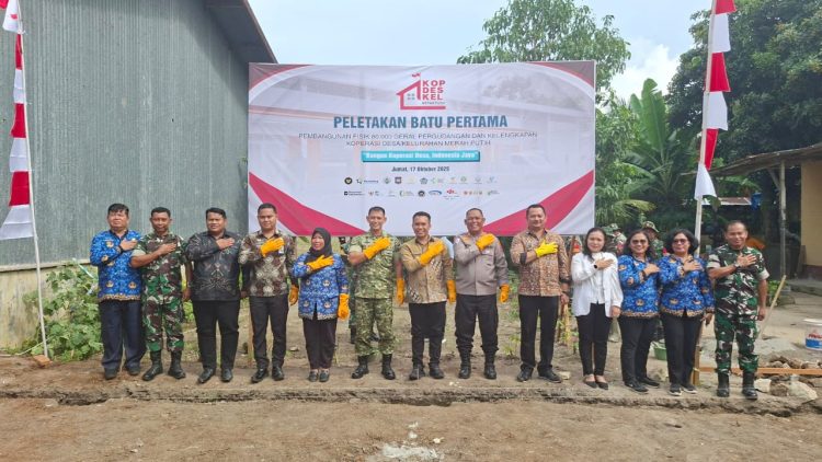 Kapolres Simalungun Hadiri Peletakan Batu Pertama Pembangunan 800 Unit Koperasi Merah Putihyang