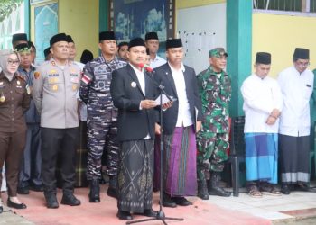 Kapolres Tanjungbalai AKBP Welman Feri, S.I.K. M.I.K menghadiri apel memperingati Hari Santri Nasional Tahun 2025