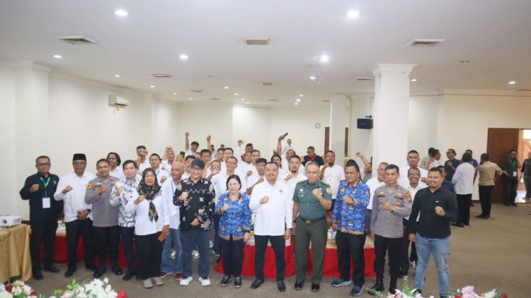 Wakapolres Pematangsiantar Kompol Budiono S. SH. MH mewakili Kapolres menghadiri Pembukaan Uji Kompetensi Wartawan (UKW) Angkatan 71-72 Tahun 2025