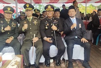 Kapolres Simalungun AKBP Marganda Aritonang SH SIK MM mengikuti upacara Peringatan Hari Kesaktian Pancasila Tahun 2025 di Lapangan Tugu Letda Sujono
