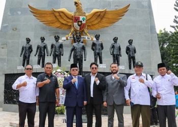 Wali Kota Pematangsiantar Wesly Silalahi SH MKn bersama Forkopimda mengikuti Upacara Peringatan Hari Kesaktian Pancasila Tingkat Provinsi Sumut di pelataran Tugu Letda Sujono 