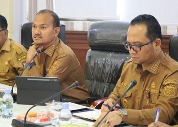Wali Kota Tanjungbalai, Mahyaruddin Salim didampingi Wakil Wali Kota, Muhammad Fadly Abdina Pimpin Rakorpem Bersama Camat dan Lurah