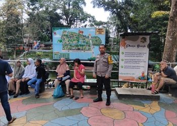piket Bhabinkamtibmas AIPTU RP. Damanik dan BRIPKA Agus R menggelar patroli di tempat objek wisata