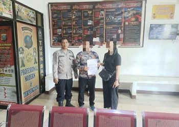 personil piket SPKT menyelesaikan dugaan penganiayaan yang terjadi di Hotel Cahaya 