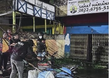 Pelaku pencurian besi ditangkap di Jalan Gatot Subroto Medan. (Foto Ist)