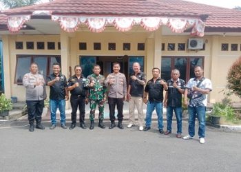 Kapolsek Siantar Martoba AKP Martua Manik SH. MH didampingi Kanit Sabhara IPTU Ritca Siahaan menerima audiensi DPP Club Jaguar Tactical Indonesia 