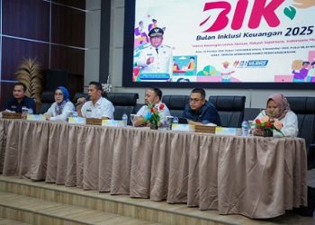Wali Kota Pematangsiantar Wesly Silalahi SH MKn diwakili Sekda Junaedi Antonius Sitanggang SSTP MSi menghadiri acara Road to Bulan Keuangan Kota Pematangsiantar Tahun 2025, di Gedung Serbaguna Pemko Pematangsiantar
