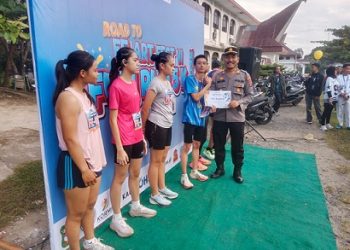 Kapolsek Siantar Martoba AKP Martua Manik SH. MH hadiri kegiatan Fe Art Fast VI Fun Run Tahun 2025 di Lapangan USI