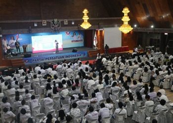 Perindo se-Sumut merayakan HUT ke-11 di Gedung Kesenian Sopo Partungkoan, Tarutung, Kabupaten Tapanuli Utara. (Foto Ist)