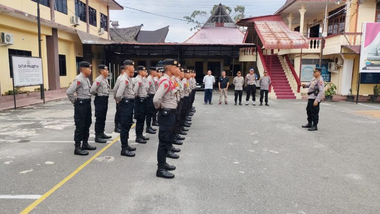 Kabag SDM AKP Maralidang Harahap Sambut dan pimpin apel konsolidasi ketibaan siswa Latja SPN Hinai Polda Sumut