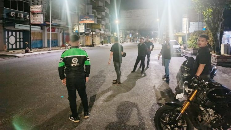 Timsus Dayok Mirah Polres Pematangsiantar patroli hingga subuh