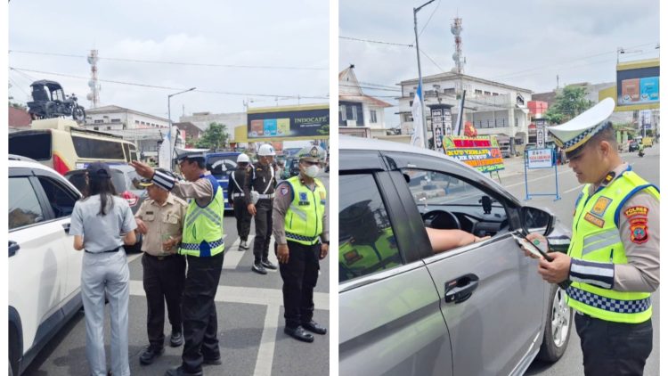 Personil Sat Lantas saat gelar razia Gabungan Kepatuhan PKB Tahun 2025