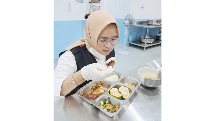 Dokkes Polres Pematangsiantar Safety Food MBG