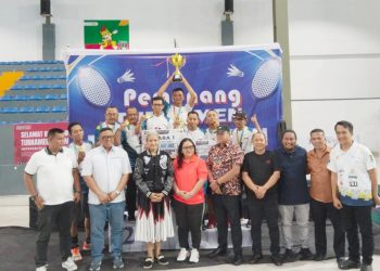 Kapolres Pematangsiantar AKBP Sah Udur T.M Sitinjak SH. SIK. MH hadir menutup Turnamen Badminton Koni Cup Tahun 2025 Piala Kapolres Pematangsiantar
