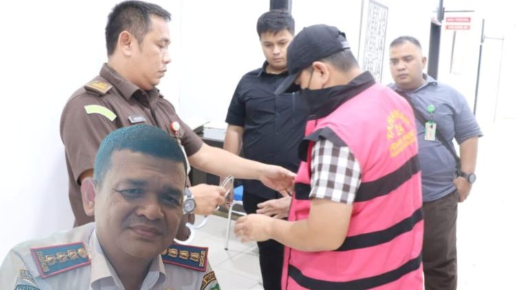 Kadishub Medan, Erwin Saleh (ES) resmi ditahan Kejari) Medan karena diduga korupsi Medan Fashion Festival (MFF) tahun 2024. (Foto Ist)