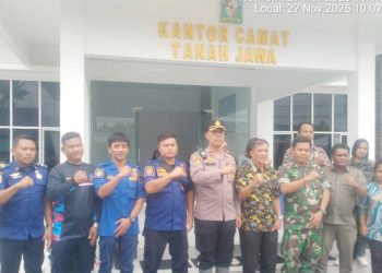 Kapolseķ Tanah Jawa Kompol Asmon Bufitra SH. MH bersama Forkopincam) rapat koordinasi tanggap bencana