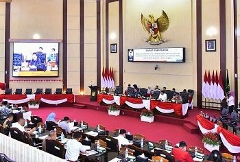 Paripurna DPRD Medan. (Foto Ist)