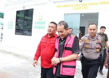 Kejari Medan menetapkan tiga tersangka dugaan korupsi belanja BBM jenis solar subsidi untuk kendaraan operasional pengangkut sampah TA 2024 di Kecamatan Medan Polonia. (Foto Ist)