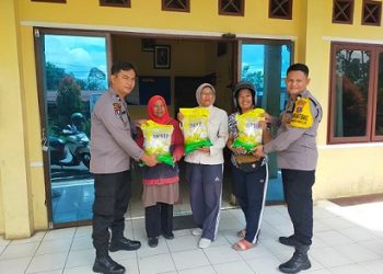 Polsek Siantar Martoba Polres Pematangsiantar menggelar kegiatan Gerakan Pangan Murah (GPM) kepada masyarakat