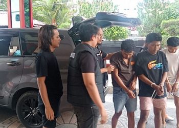 Tiga residivis pelaku komplotan begal sadis yang diringkus Tim Jatanras Polda Sumut. (Foto Ist)