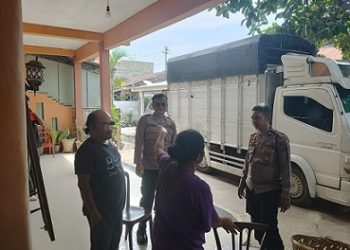 personil Polsek Siantar Utara respon cepat keluhan warga Jalan Mataram 1