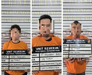 Tiga terduga pelaku narkoba yang diamankan Polsek Medan Sunggal. (Foto Ist)