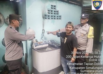 Personil Polsek Serbalawan saat olah TKP