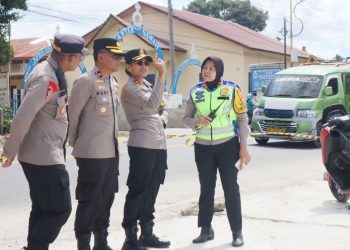 Kapolres Pematangsiantar AKBP Sah Udur T.M. Sitinjak SH. SIK. MH bersama Wakapolres Kompol Budiono S. SH. MH, Kabag Ops AKP Ilham Harahap SH. MH dan Kasat Lantas IPTU Friska Susana SH pengecekan lokasi Outer Ring Road