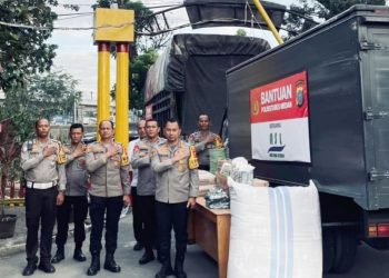 Kapolrestabes Medan, Kombes Pol Dr. Jean Calvijn Simanjuntak, S.I.K. M.H dan jajaran kirim bantuan kepada dua Polres terdampak bencana (Foto Ist)