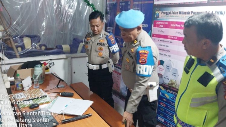 Personil Propam Polres Pematangsiantar Dampingi Tim Bid Propam Polda Sumut Cek Pospam III Jalan Sutomo - Pantoan