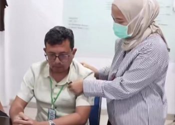 Kabid Koperasi dan UKM yang juga menjabat sebagai Pejabat Pelaksana Teknis Kegiatan (PPTK) Ahmad Syarif resmi ditahan Kejari Medan atas dugaan korupsi kegiatan Medan Fashion Festival (MFF) 2024. (Foto Ist)