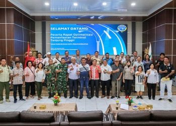 Wali Kota Pematangsiantar Wesly Silalahi SH MKn diwakili Sekda Junaedi Antonius Sitanggang SSTP MSi membuka Rapat Optimalisasi Pemanfaatan Terminal Tipe A Tanjung Pinggir di Gedung Serbaguna Pemko Pematangsiantar, Jalan Merdeka